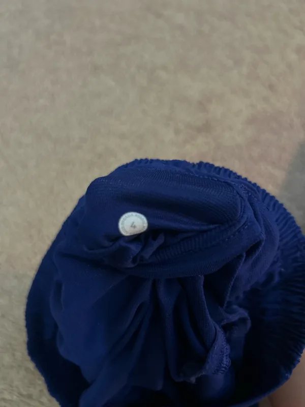 Lululemon Shorts Hotty Hot 2.5" - Image 3