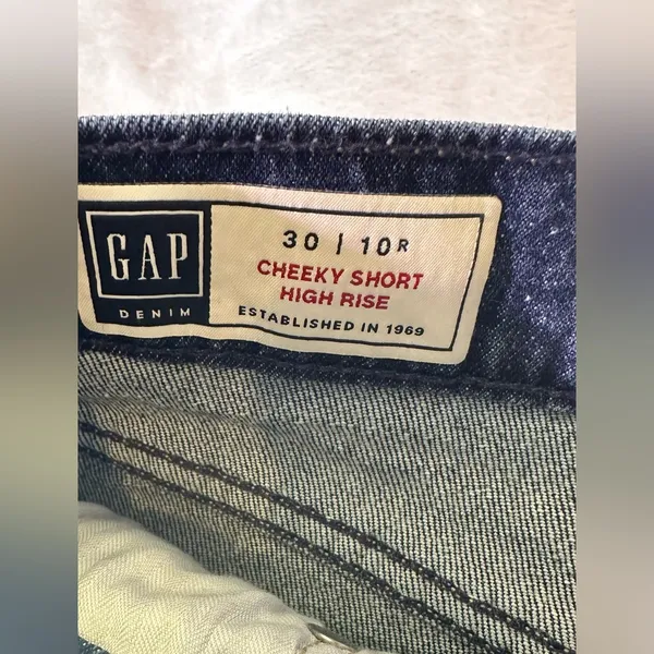 GAP Dark Blue Denim Jean Shorts - Image 6