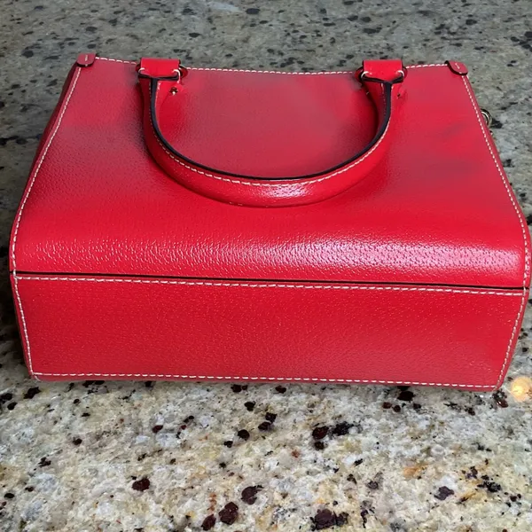 kate spade Red Wellesley Small Quinn Top Handle Crossbody Leather Bag - EUC - Image 5
