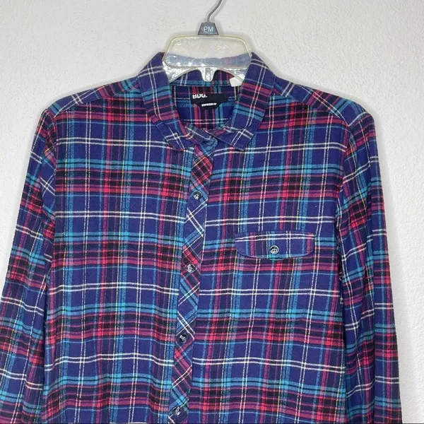 BDG Boyfriend Fit Shirt - Image 7