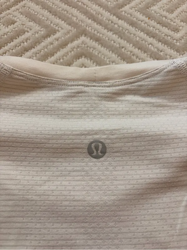 Lululemon Swiftly Tech Short Sleeve White *Sun - Image 10