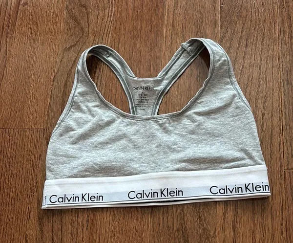 NWOT CALVIN KLEIN UNDERWEAR Unlined racer back Bra - medium - Image 2