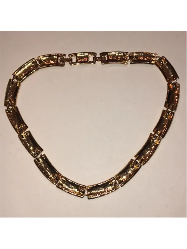 Elegant Vintage Black Enamel and Gold Tone Rhinestone Retro Necklace - Image 4