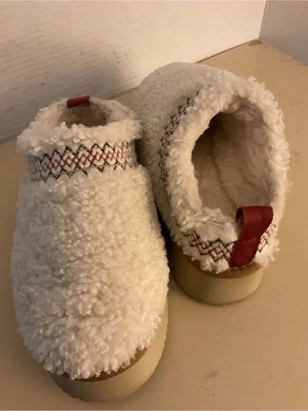 Women plush fuzzy faux fur fleece platform slipper boot mules US 6.5 - Image 9