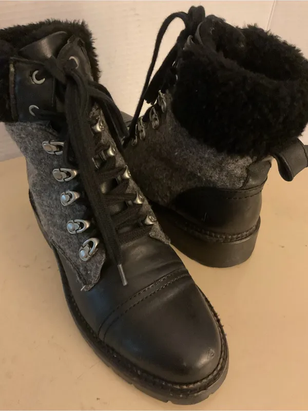 Frye women Black Leather and Gray Wool Lace-Up Shearling Samantha Boots US 8 - Image 5