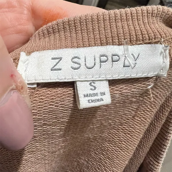 Z Supply Women's Beige Long Sleeve Crew Neck T-Shirt Size S - Image 9