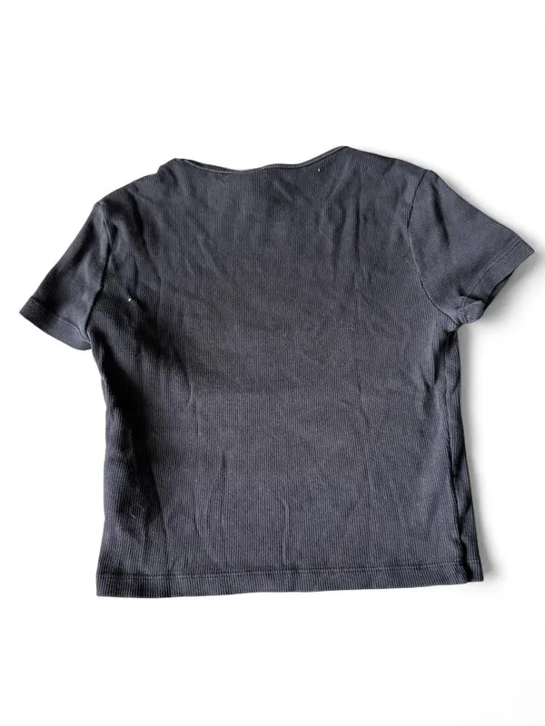 H&M Divided gray ribbed crop top t shirt. Size S. - Image 2