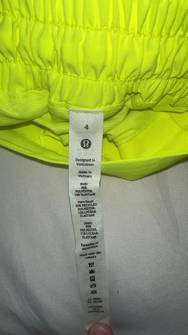 Lululemon Hotty Hot Shorts - Image 5