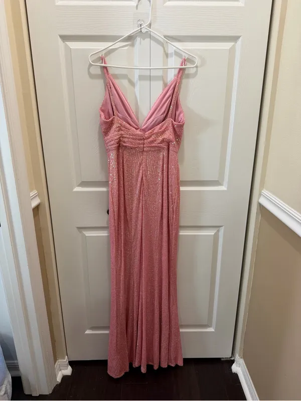 IEENA by MAC DUGGAL Sequined Draped V Neck Gown size 8 - Image 4