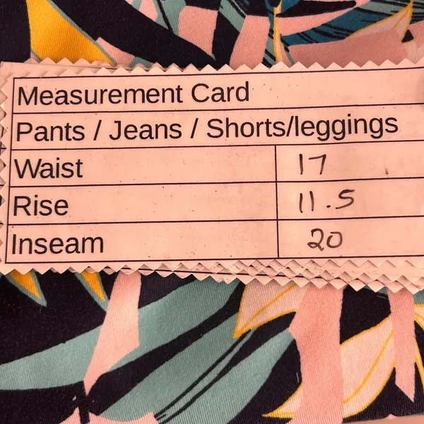 Old Navy Legging‎ Size XL Capri Floral Workout Performance Gym Yoga Performance - Image 8