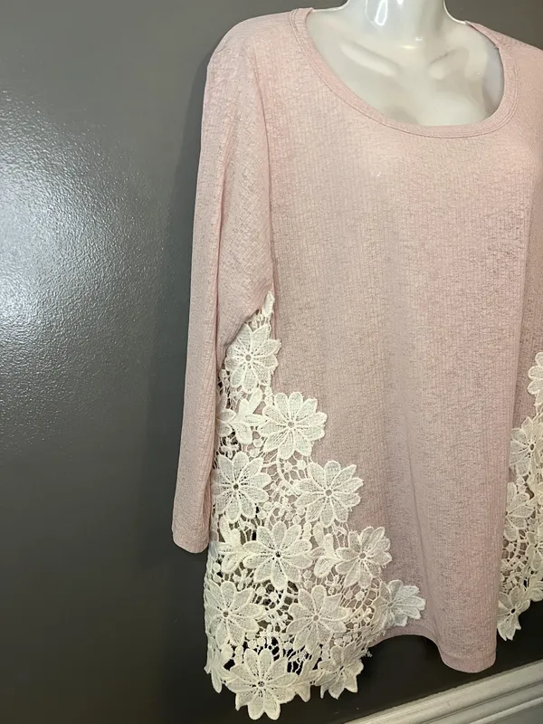 Umgee Shirt Womens Medium Pink Floral Crochet Lace Tunic Long Sleeve Top Boho - Image 2