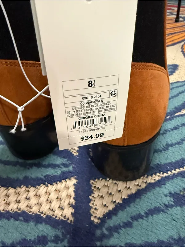 Target Women's Rust Tan Pointed-Toe Suede Ankle Booties - Image 5