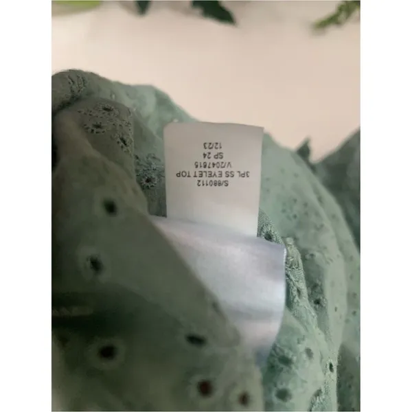 Gap Sage Green Cotton Eyelet Flutter Sleeve Button-Front Maternity Top L Spring - Image 5