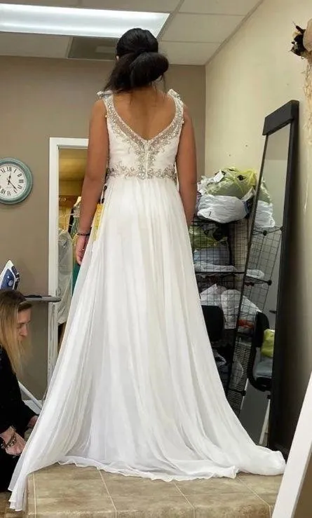 White Pageant / Prom Dress - Image 5