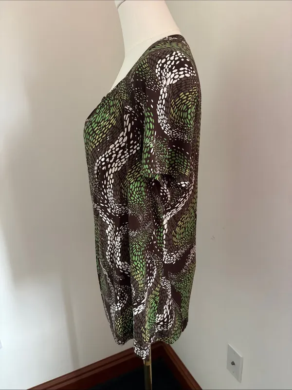 LOFT Brown, Green and White Abstract Swirl Short Sleeve Blouse - Image 3