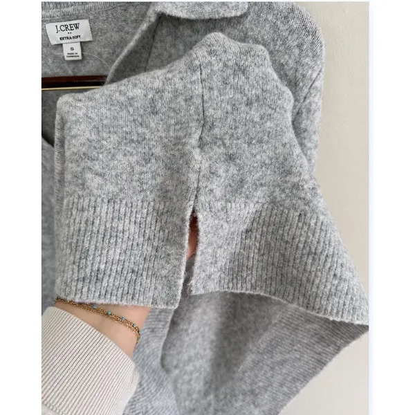 J.Crew Women's Extra-Soft Heather Gray Collared V-Neck Polo Sweater Sz S NWOT - Image 6