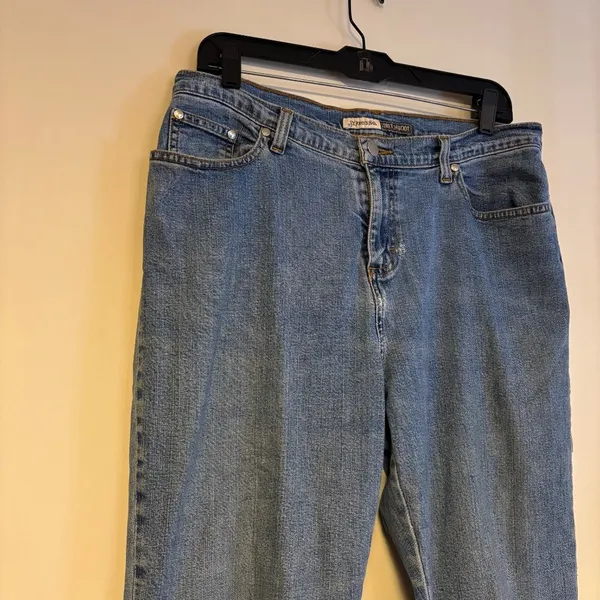 St. John’s Bay Mid Rise Ankle Crop Stretch Boot Flare Denim Jeans Blue Womens 12 - Image 2