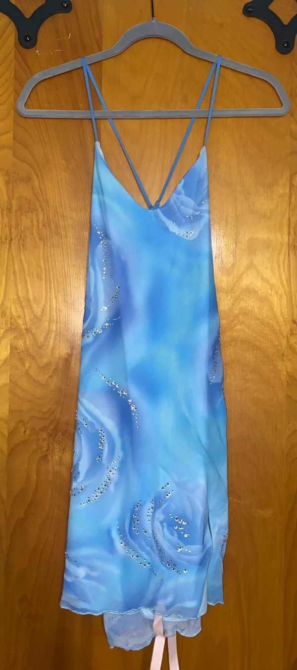 Oh Polly Dress Cross Back Mini Dress in Blue Print - Image 2