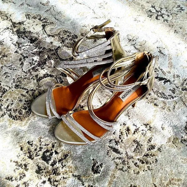 Steve Madden dressy heels 🌺 - Image 9