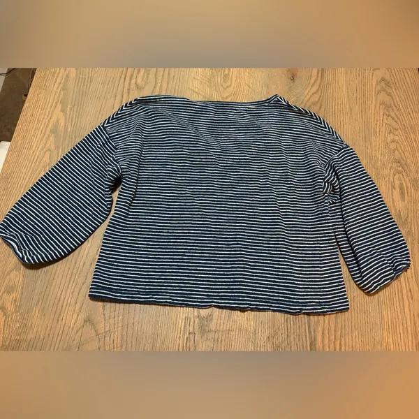 Madewell Navy White Striped V Neck Top Medium Cropped Long Sleeve Tee - Image 2