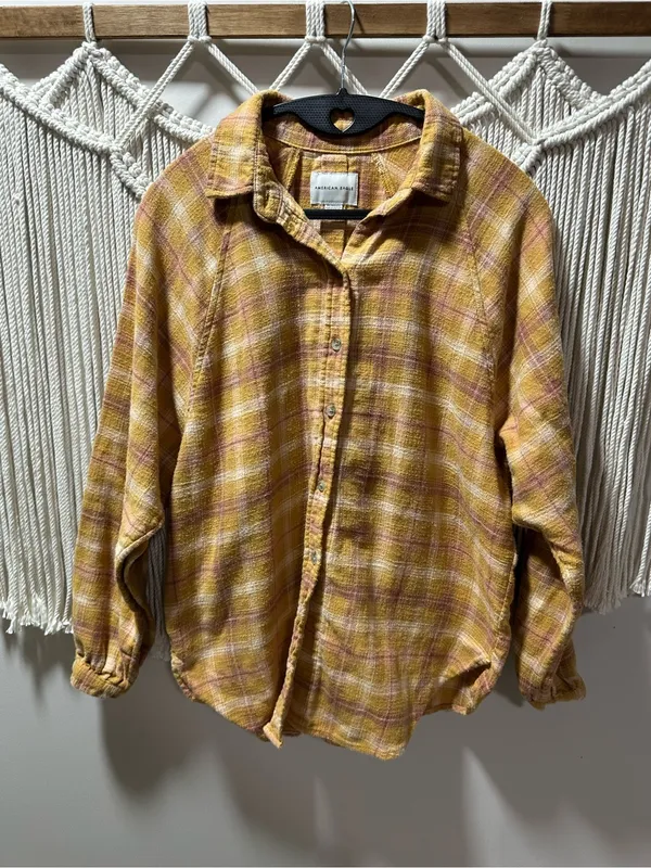 American Eagle Outfitters Yellow and Pink Plaid Button-Down Shirt - Image 4
