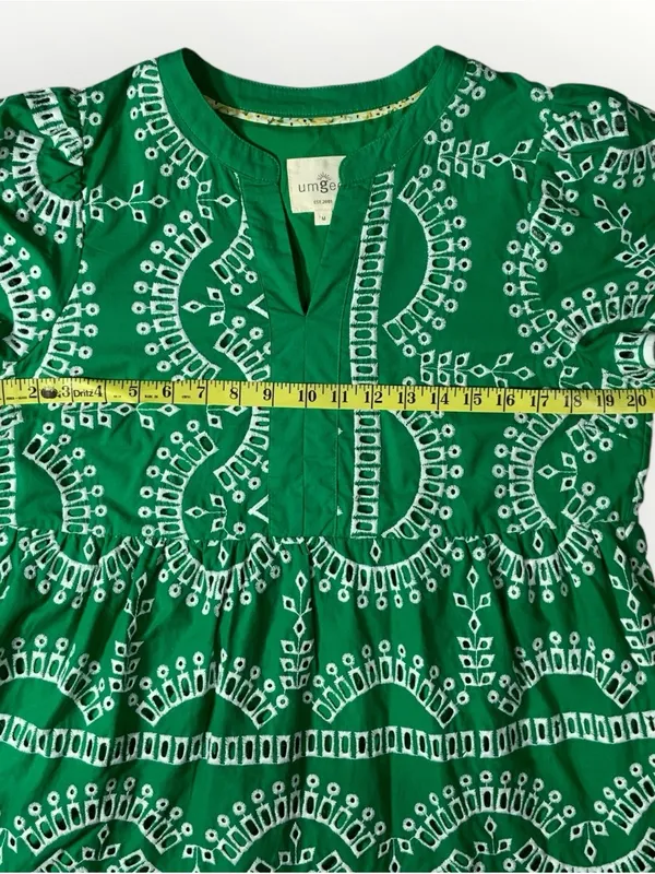 Umgee A Line Tiered Green & White Embroidered Eyelet Boho Dress Sz Medium #259 - Image 3