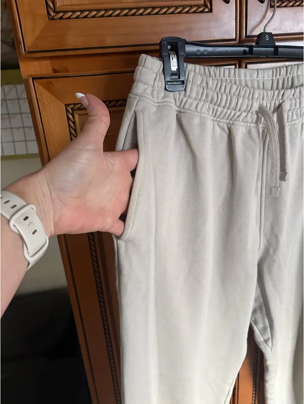 Gymshark neutral tan joggers - Image 5