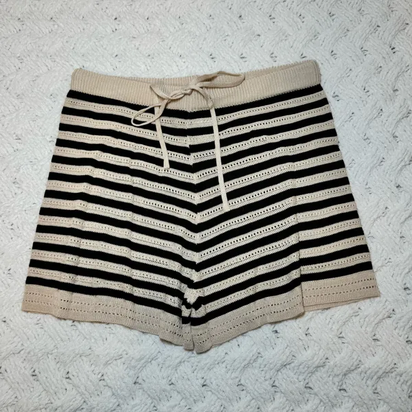 Matching Set Striped Shorts - Image 4