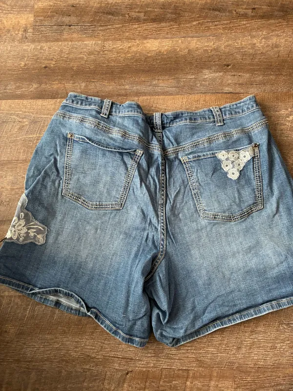 Lane Bryant Shorts Women’s - Image 2