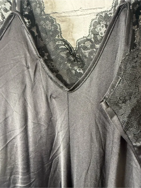 NWT the vintage twin Black Lace-Trim Slip Dress - Women's Intimates - Image 6
