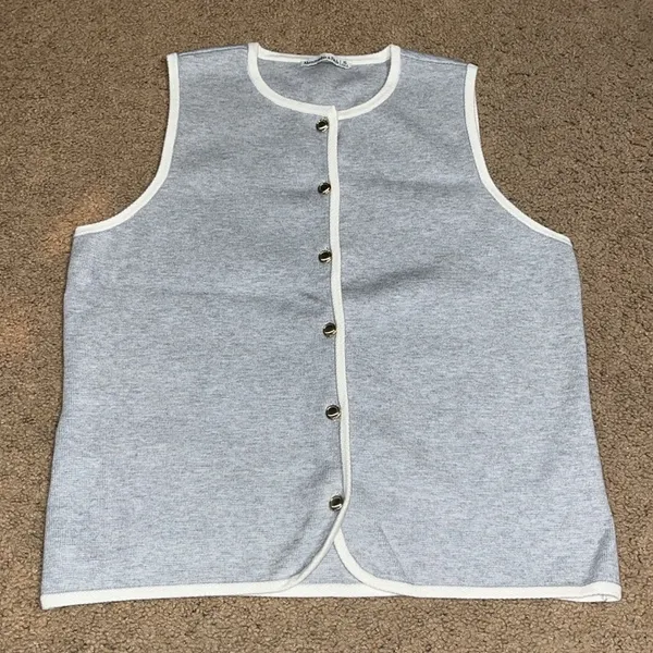 Abercrombie & Fitch A&F Mara Crew LuxeLoft Sweater‎ Vest Gray XL - Image 2