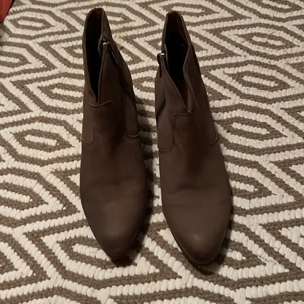 ‎Frye booties 9.5 - Image 2