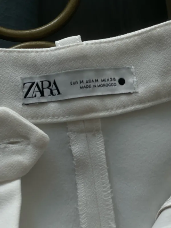 ZARA Shorts White High-Rise - Image 5