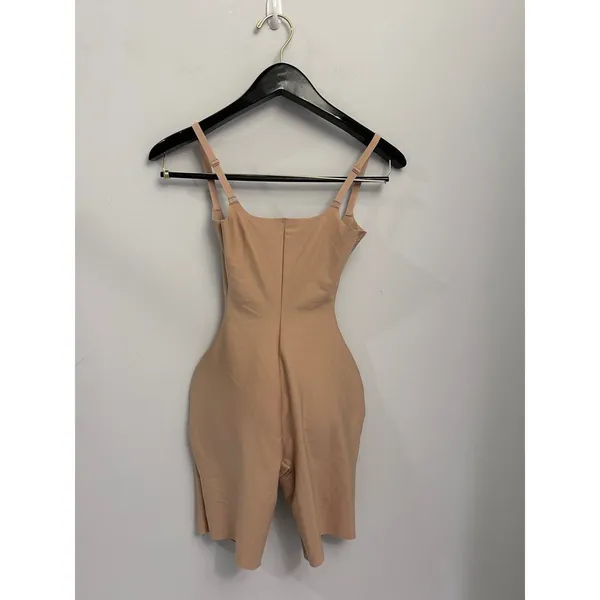 NEW WITH TAGS SKIMS BODY BUTT LIFTING PADDED OPEN BUST BODYSUIT SZ Small CLAY - Image 6