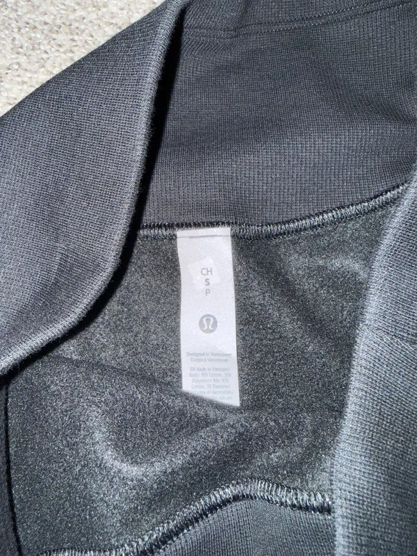 Lululemon Scuba High-Rise Mini Skirt in Black - Image 3