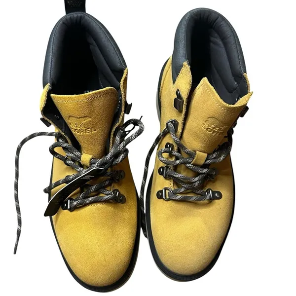 Sorel Hi-Line Hiker Boots Women's Size 9 Waterproof Rugged Sole NEW - Image 3