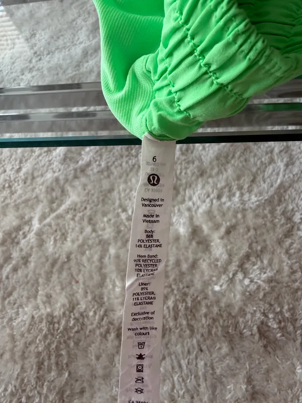 Lululemon Hot Hot Shorts - Image 4