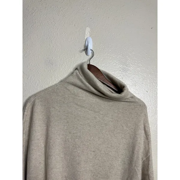 Cuyana Cashmere Blend Funnel Neck Turtleneck Sweater size S/M Oatmeal Beige - Image 6