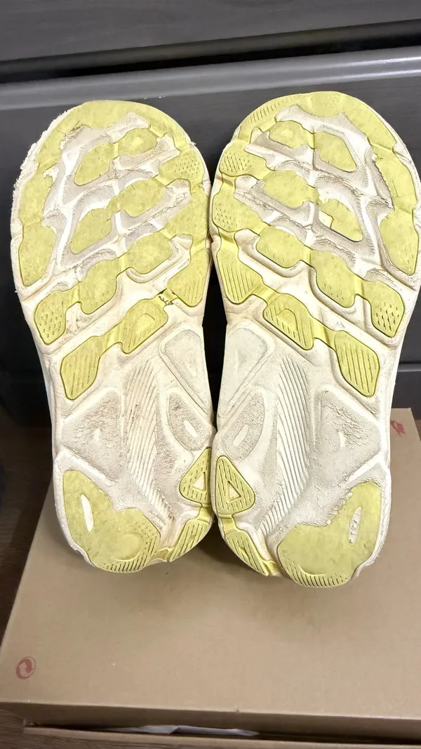 HOKA One One Clifton 9 Running Shoes Womens Size 9.5 Green Pink Athletic Trainer - Image 7