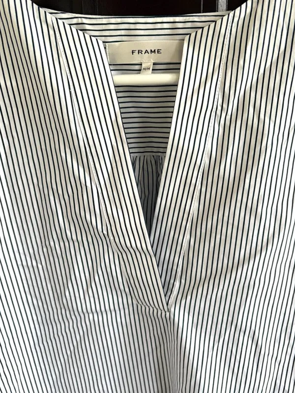 Like New FRAME Striped V Neck Puff Sleeve Organic Cotton Top Medium Retail $298 - Image 8