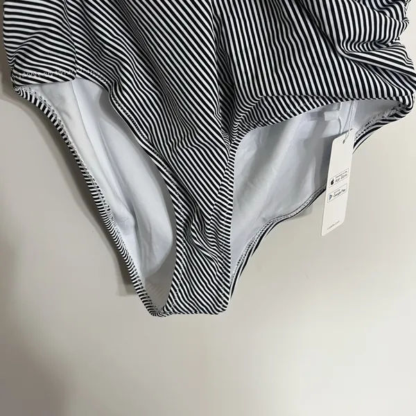 Cupshe Peach and Black White Striped Halter One Piece Swimsuit Large NWT - Image 2