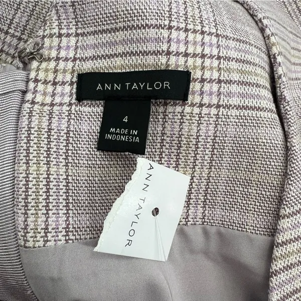 NWT Ann Taylor plaid v neck sheath dress purple‎ sz 4 - Image 4