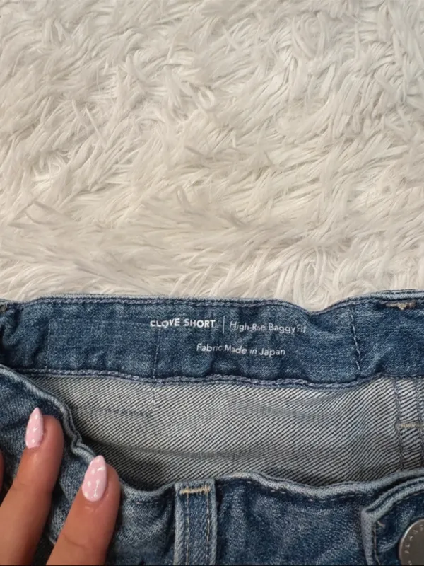 Ag Adriano goldschmied clove shorts size 28 - Image 2