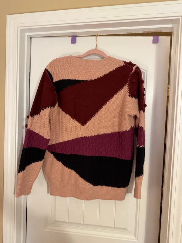 Entro Sweater - Image 2