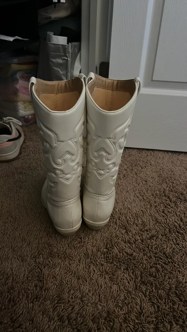 White Soda Cowboy Boots - Image 4