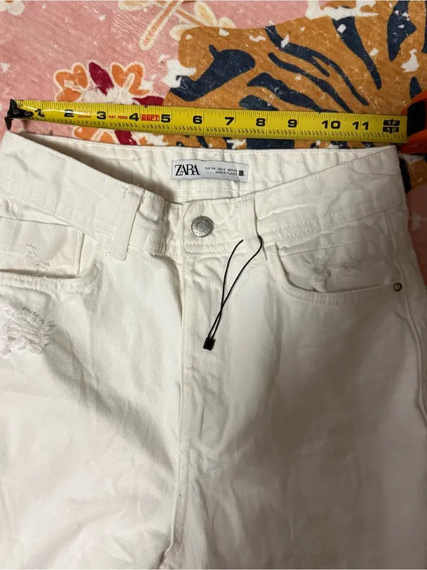 Zara White Distressed Straight Jeans - Image 5