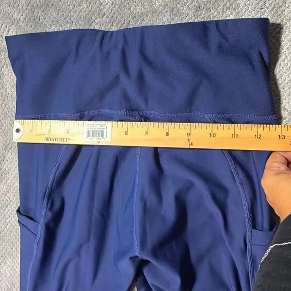 Fabletics High Waisted 27” Leggings Small Navy Blue Side Pockets Activewear #100 - Image 8