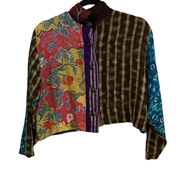 Yvonne Agaro Collections Multicolor Patchwork Cropped button down shirt Jacket Green Size L - Image 5