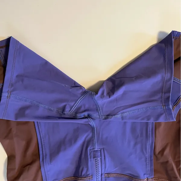 Lululemon Athletica Purple and Brown Shorts - Image 3
