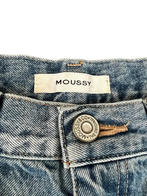 Moussy Women’s High Waisted Straight Leg Distressed Light Wash Jeans Size 26 - Image 3